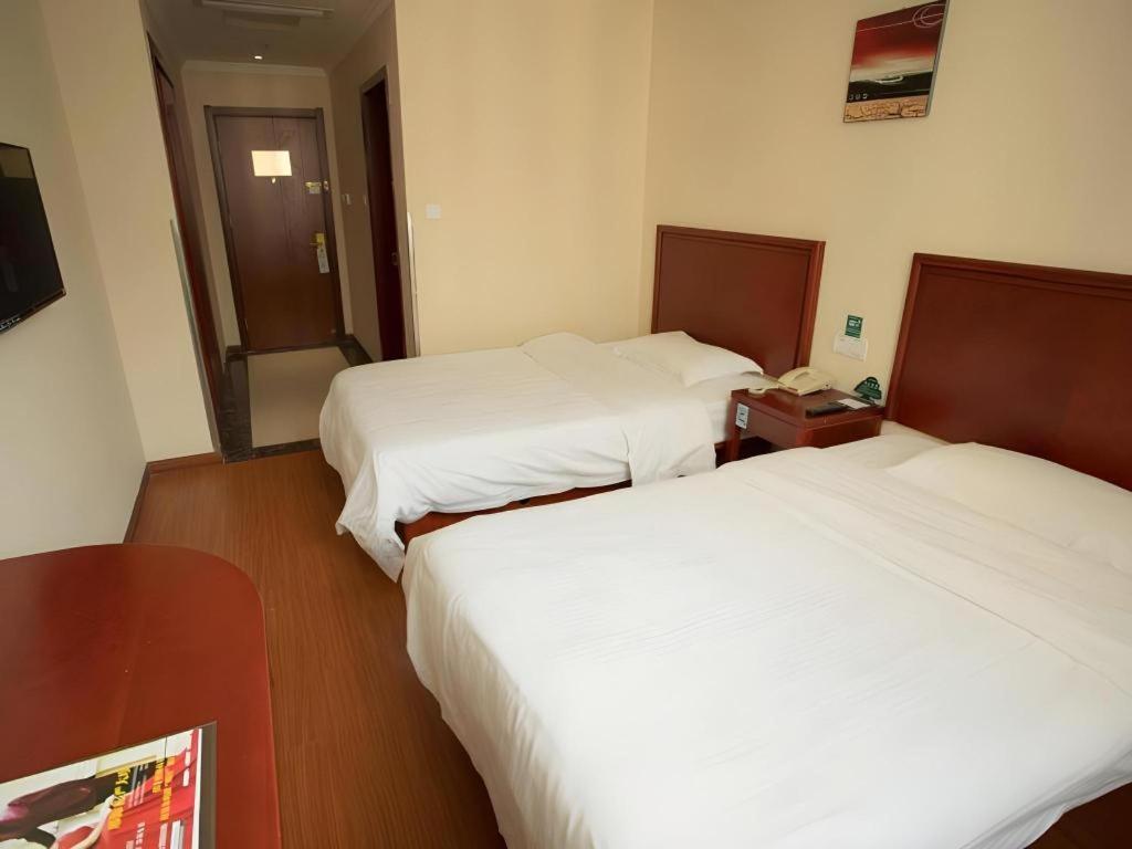Greentree Inn Suzhou Railway Station North Square Haobainian Wedding Dress City Express Hotel Exterior photo