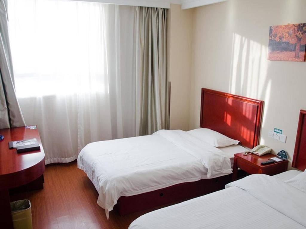Greentree Inn Suzhou Railway Station North Square Haobainian Wedding Dress City Express Hotel Exterior photo